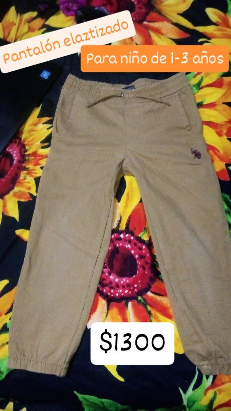 Pantalones para niño.