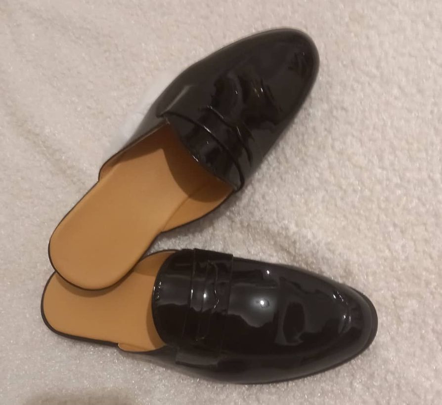 Zapatos de charol