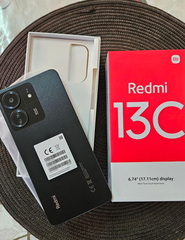 Redmi 13C Nuevo en su caja