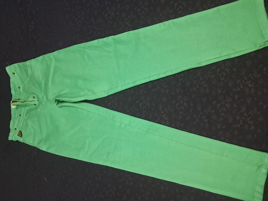 Pantalones elastizados